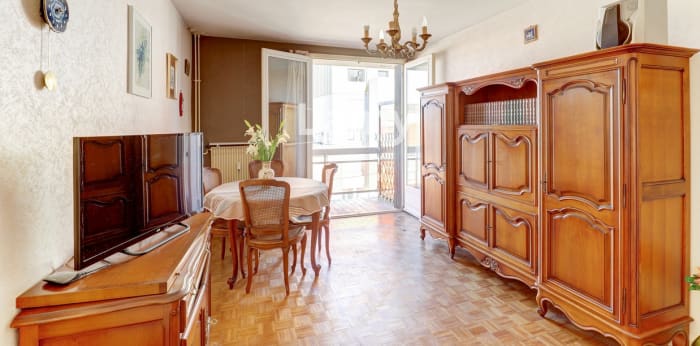 Image 2 sur 8 - Appartement  ·  Vente · Clermont Ferrand (63000) · 2 pièces · 46m²
