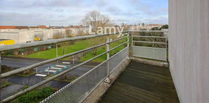 Image 9 sur 11 - Appartement  ·  Vente · La Roche Sur Yon (85000) · 3 pièces · 65m²