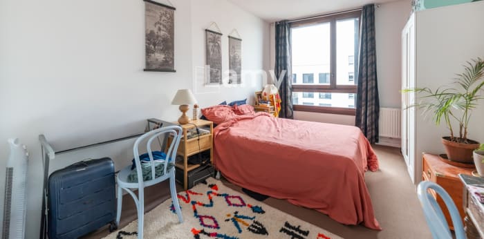 Image 7 sur 11 - Appartement  ·  Vente · Pantin (93500) · 3 pièces · 71m²