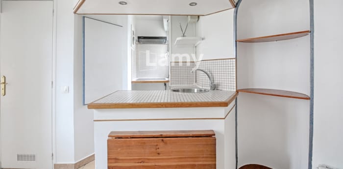 Image 3 sur 8 - Appartement  ·  Vente · Paris (75018) · 1 pièce · 19m²