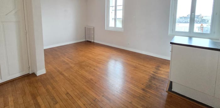 Image 9 sur 10 - Appartement  ·  Vente · Tours (37000) · 3 pièces · 52m²