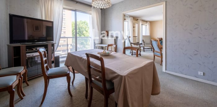 Image 2 sur 17 - Appartement  ·  Vente · Toulouse (31000) · 138m²