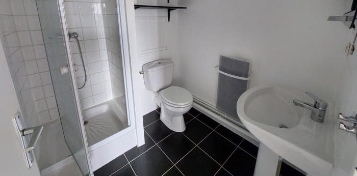 Image 6 sur 9 - Appartement  ·  Vente · Reims (51100) · 1 pièce · 18m²