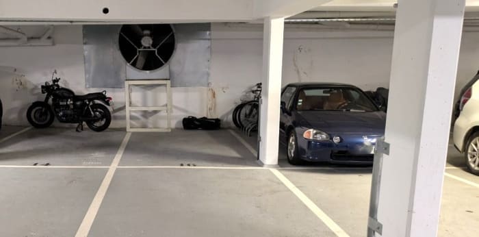 Image 3 sur 3 - Parking/box  ·  Vente · Versailles (78000) · 20m²