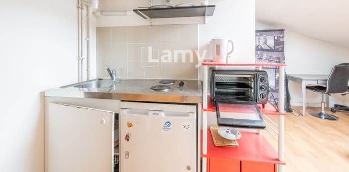 Image 3 sur 8 - Appartement  ·  Vente · Bordeaux (33800) · 1 pièce · 14m²