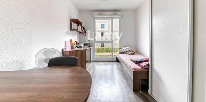 Image 10 sur 15 - Appartement  ·  Vente · Bron (69500) · 1 pièce · 18m²