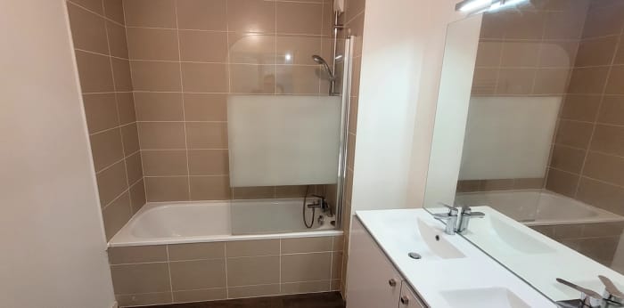 Image 7 sur 9 - Appartement  ·  Vente · Reze (44400) · 3 pièces · 63m²