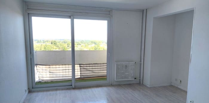 Image 5 sur 9 - Appartement  ·  Vente · Chalon Sur Saone (71100) · 4 pièces · 78m²