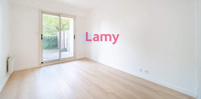 Image 8 sur 11 - Appartement  ·  Vente · Nice (06200) · 2 pièces · 47m²