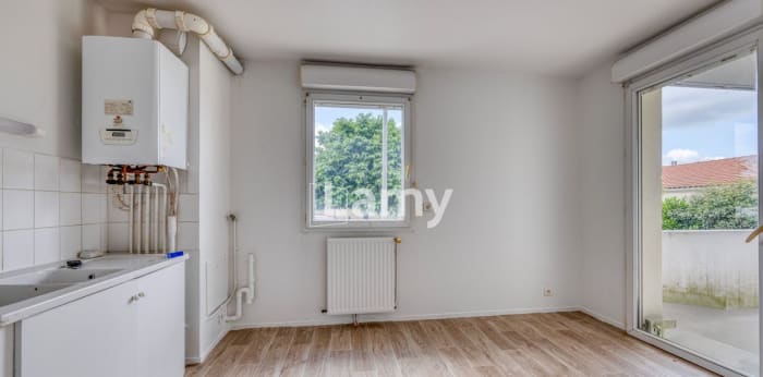 Image 5 sur 11 - Appartement  ·  Vente · Cenon (33150) · 2 pièces · 60m²