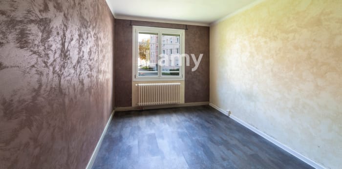 Image 7 sur 9 - Appartement  ·  Vente · Besancon (25000) · 4 pièces · 67m²