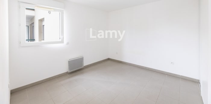 Image 2 sur 5 - Appartement  ·  Vente · Bayonne (64100) · 2 pièces · 53m²