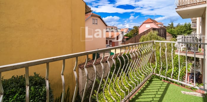 Image 1 sur 11 - Appartement  ·  Vente · Colmar (68000) · 4 pièces · 84m²