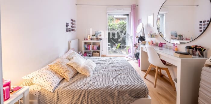 Image 3 sur 13 - Appartement  ·  Vente · Bordeaux (33300) · 2 pièces · 47m²