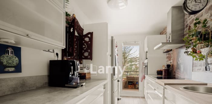 Image 6 sur 10 - Appartement  ·  Vente · Lyon (69008) · 3 pièces · 65m²