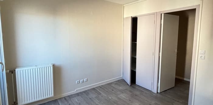 Image 8 sur 9 - Appartement  ·  Vente · Angouleme (16000) · 4 pièces · 77m²