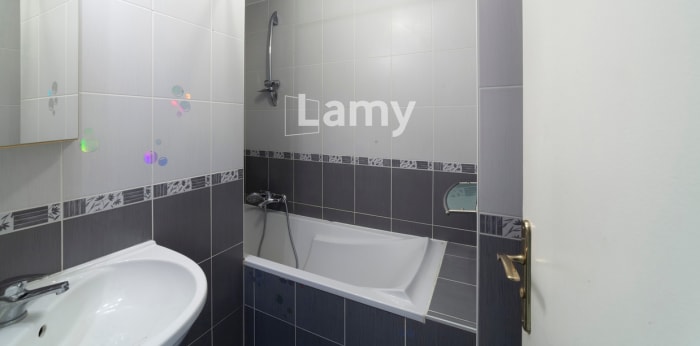 Image 9 sur 9 - Appartement  ·  Vente · Besancon (25000) · 4 pièces · 67m²