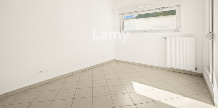 Image 7 sur 9 - Appartement  ·  Vente · Lyon (69007) · 3 pièces · 68m²