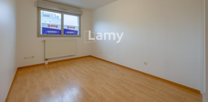 Image 7 sur 9 - Appartement  ·  Vente · Aix Les Bains (73100) · 3 pièces · 68m²