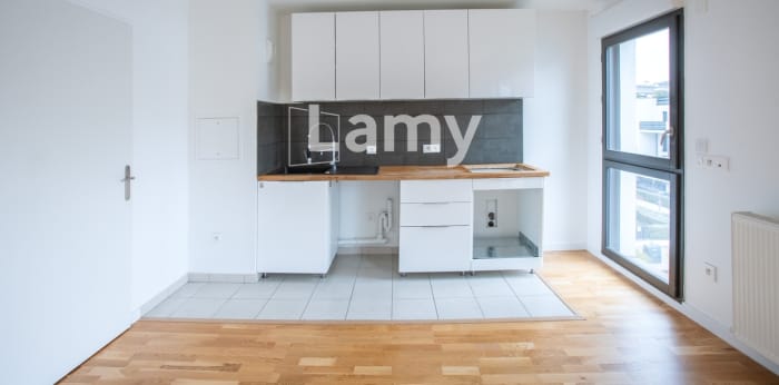 Image 8 sur 10 - Appartement  ·  Vente · Pontoise (95300) · 2 pièces · 49m²