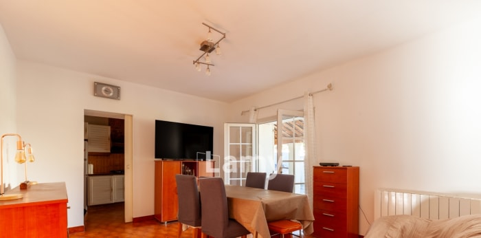 Image 3 sur 15 - Maison/villa  ·  Vente · Marseille (13011) · 4 pièces · 63m²