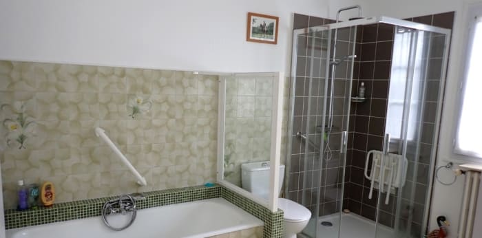 Image 12 sur 15 - Maison/villa  ·  Vente · St Leger Sur Dheune (71510) · 6 pièces · 196m²