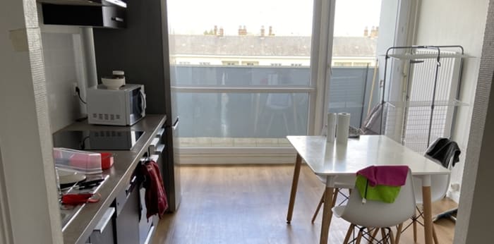 Image 1 sur 6 - Appartement  ·  Vente · Angers (49000) · 5 pièces · 77m²