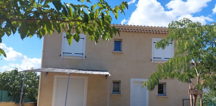Image 10 sur 30 - Maison/villa  ·  Vente · Les Mees (04190) · 7 pièces · 175m²