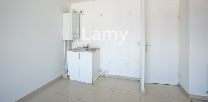 Image 5 sur 9 - Appartement  ·  Vente · Le Plessis Bouchard (95130) · 2 pièces · 52m²