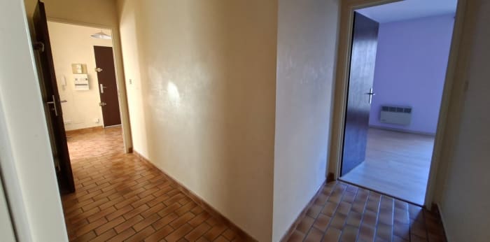 Image 9 sur 11 - Appartement  ·  Vente · Sisteron (04200) · 4 pièces · 78m²