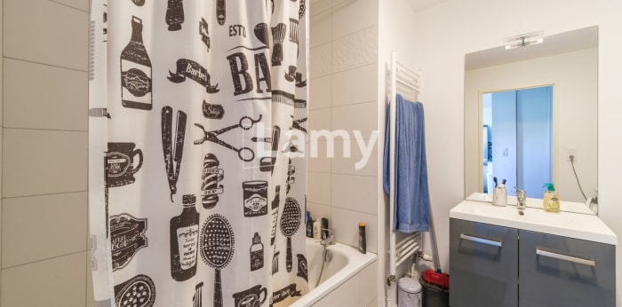 Image 5 sur 8 - Appartement  ·  Vente · St Louis (68300) · 2 pièces · 43m²