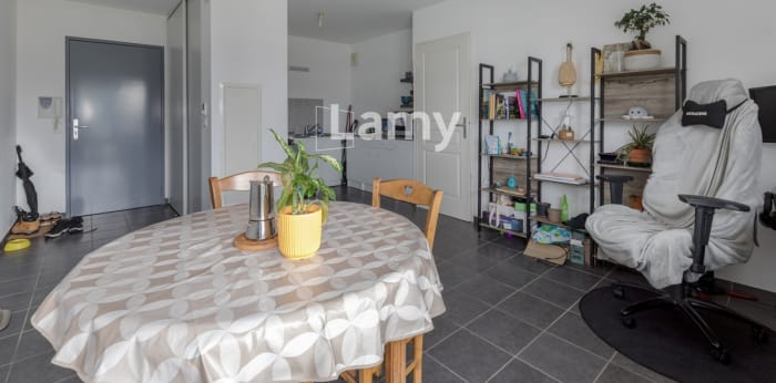 Image 4 sur 11 - Appartement  ·  Vente · Mont St Aignan (76130) · 2 pièces · 43m²