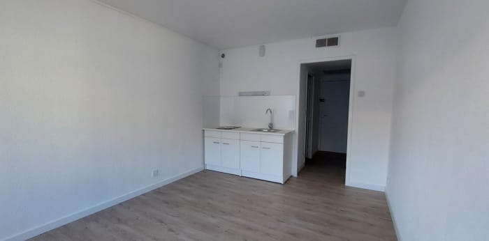 Image 2 sur 7 - Appartement  ·  Vente · Ales (30100) · 1 pièce · 25m²