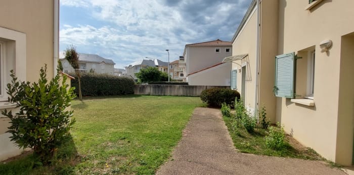 Image 2 sur 7 - Appartement  ·  Vente · St Gilles Croix De Vie (85800) · 3 pièces · 45m²