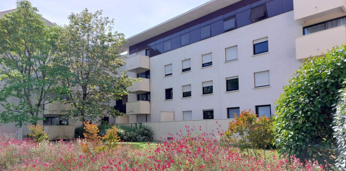 Image 1 sur 5 - Appartement  ·  Vente · Talence (33400) · 2 pièces · 47m²