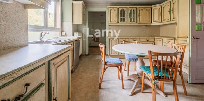 Image 6 sur 13 - Maison/villa  ·  Vente · Sturzelbronn (57230) · 8 pièces · 166m²