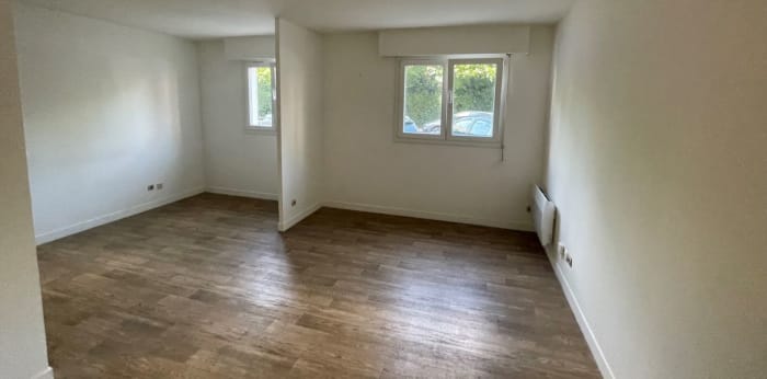 Image 1 sur 8 - Appartement  ·  Vente · Poissy (78300) · 2 pièces · 35m²