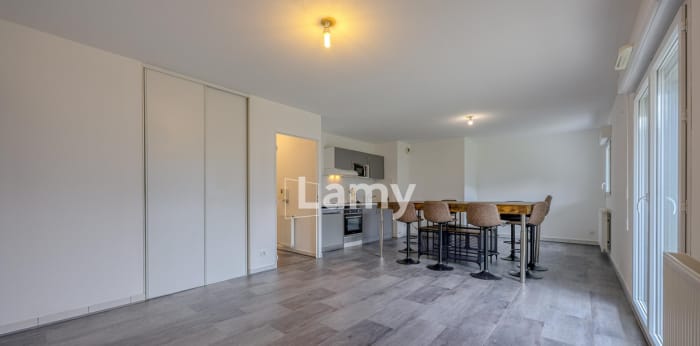 Image 7 sur 13 - Appartement  ·  Vente · Chambery (73000) · 3 pièces · 65m²