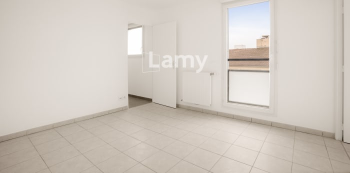 Image 7 sur 11 - Appartement  ·  Vente · Lyon (69009) · 3 pièces · 71m²