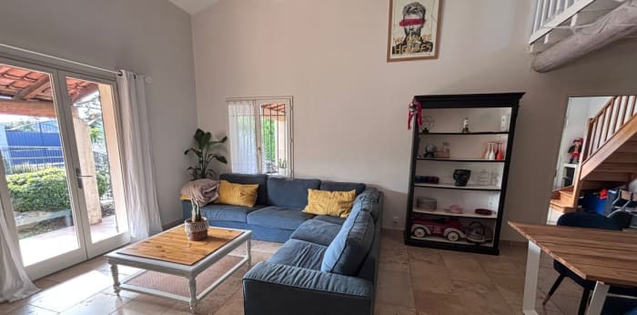 Image 7 sur 25 - Maison/villa  ·  Vente · Molleges (13940) · 162m²