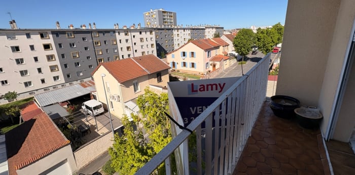 Image 1 sur 5 - Appartement  ·  Vente · Reims (51100) · 4 pièces · 67m²