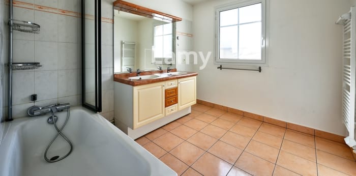 Image 10 sur 14 - Maison/villa  ·  Vente · Andresy (78570) · 4 pièces · 91m²