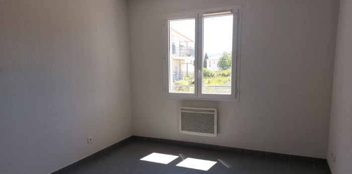 Image 17 sur 19 - Appartement  ·  Vente · Brignoles (83170) · 2 pièces · 49m²