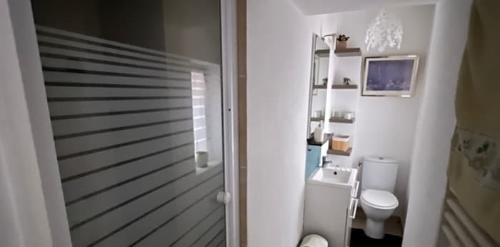 Image 4 sur 5 - Appartement  ·  Vente · Issoire (63500) · 1 pièce · 29m²