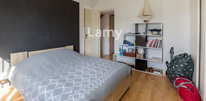 Image 7 sur 11 - Maison/villa  ·  Vente · Deville Les Rouen (76250) · 4 pièces · 100m²