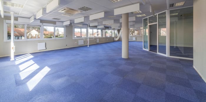 Image 8 sur 16 - Appartement  ·  Vente · Besancon (25000) · 11 pièces · 480m²