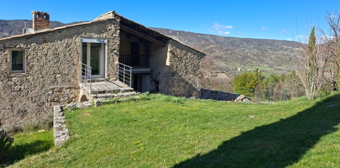 Image 13 sur 13 - Maison/villa  ·  Vente · Sisteron (04200) · 7 pièces · 180m²