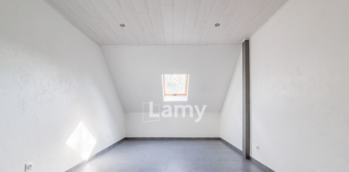Image 7 sur 10 - Appartement  ·  Vente · Betschdorf (67660) · 3 pièces · 71m²