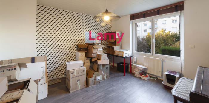 Image 7 sur 12 - Appartement  ·  Vente · Besancon (25000) · 4 pièces · 137m²