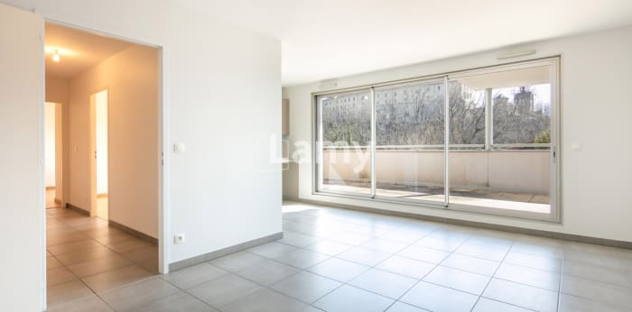 Image 2 sur 11 - Appartement  ·  Vente · La Tronche (38700) · 3 pièces · 68m²